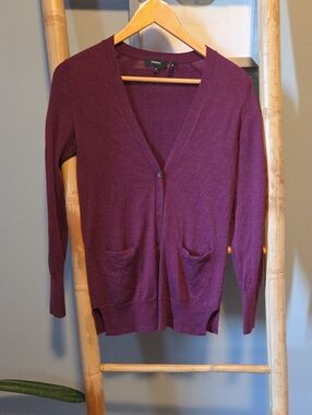 Theory Women's Plum V-Neck Pocket Cardigan